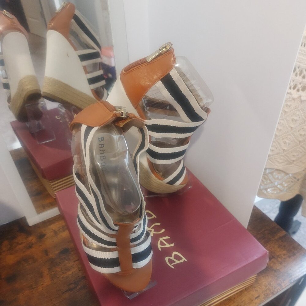 Killer Casual Wedge